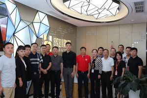 欢迎宜春市团委书记、商会及青企等一行领导莅临开云网页版登录入口_开云（中国）
人力集团指导